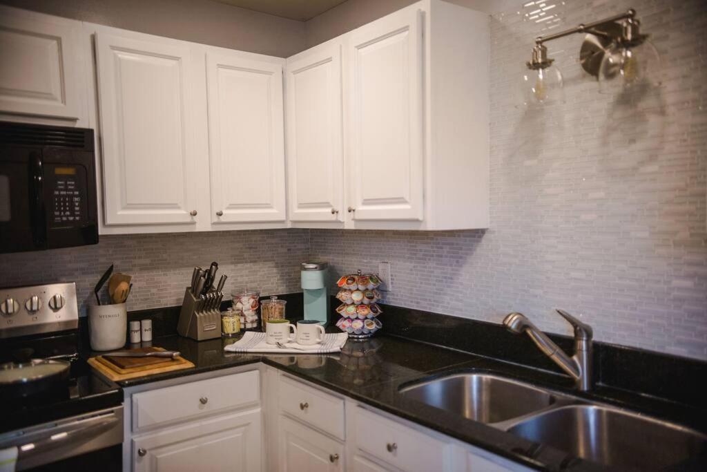 Charming Home, Minutes From The Beach Vero Beach Esterno foto